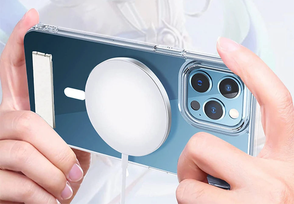 Clear Magnetic iPhone Case with Kickstand – MagSafe Compatible, Wireless Charging